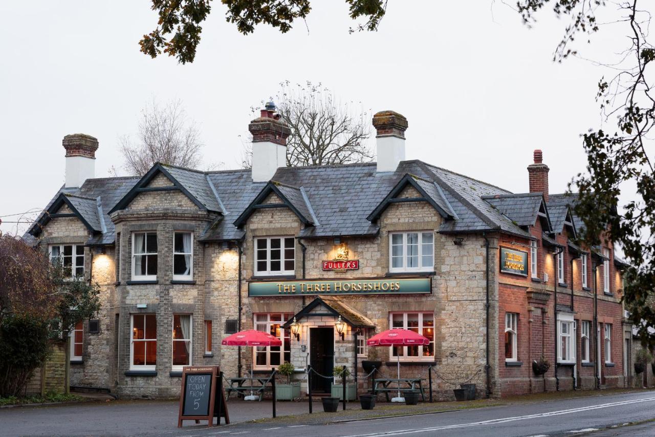 The Three Horseshoes East Worldham Alton  Exterior photo